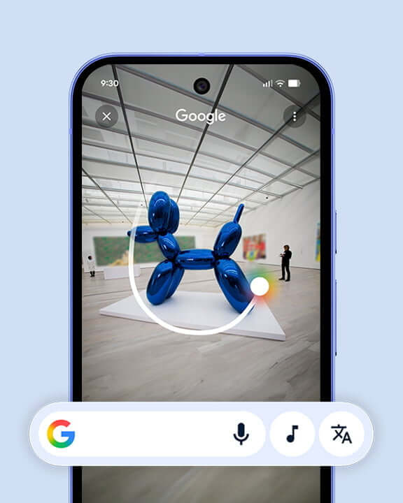 Pixel device screen showing a famous Pop Art sculpture in an exhibition setting.